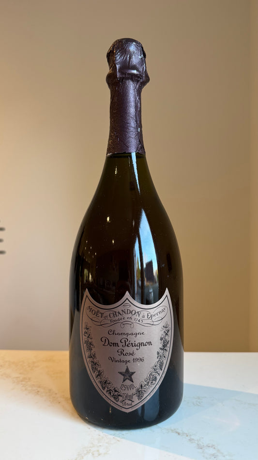 Moët et Chandon Cuvée Dom Pérignon Rosé 1996