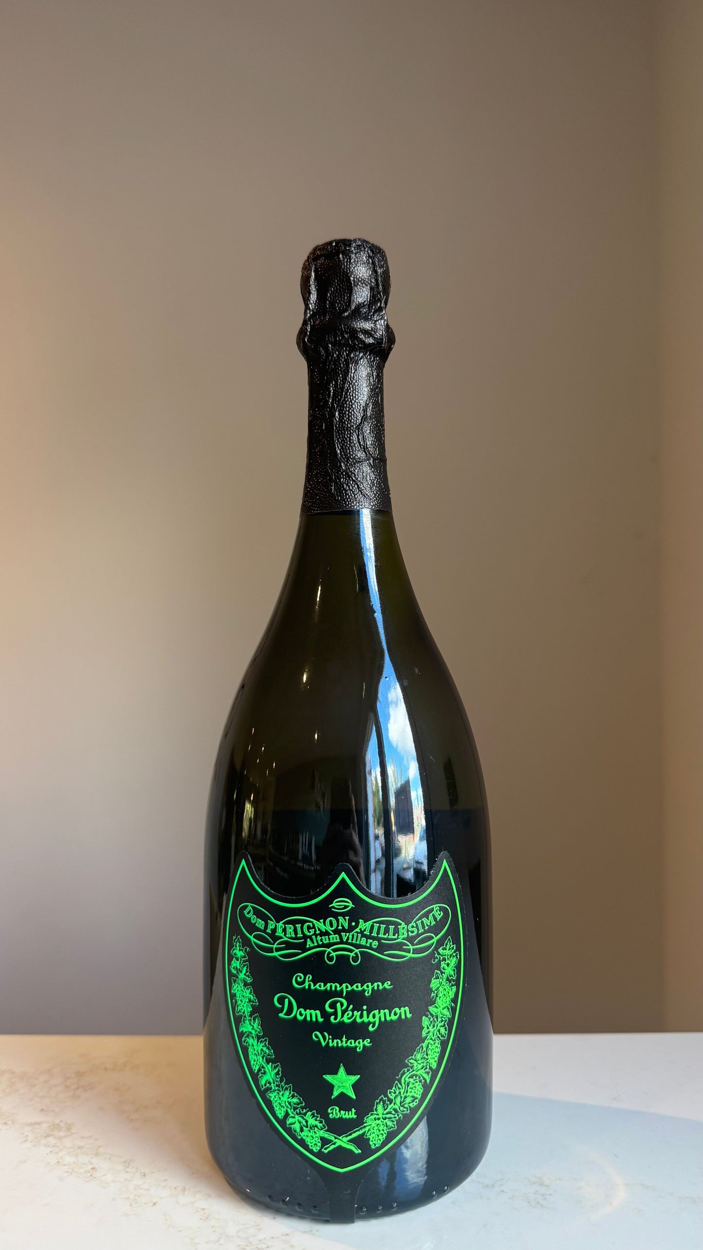 Moët et Chandon Cuvée Dom Pérignon Luminous 2013