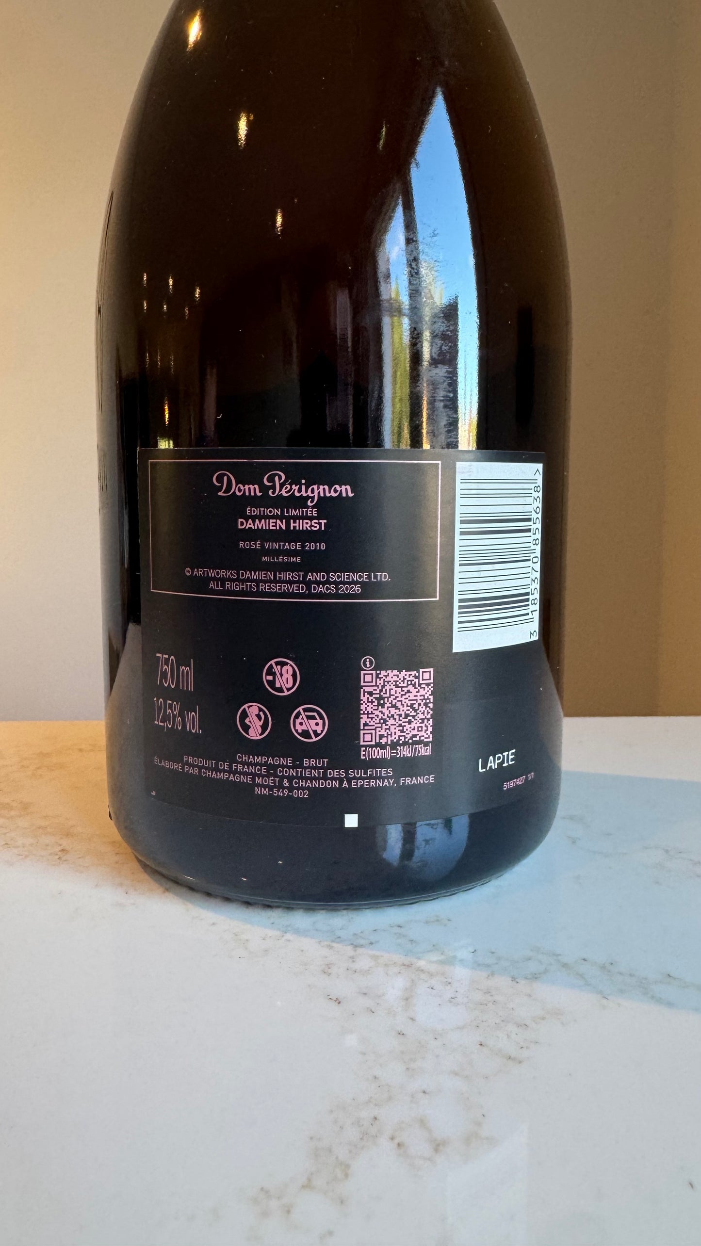 Moët et Chandon Cuvée Dom Pérignon Rosé x Damien Hirst 2010